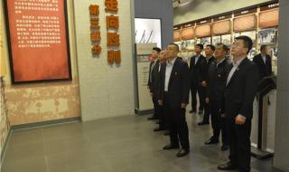 清明节银行上班吗?