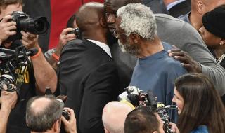 艾弗森3号球衣退役 艾弗森3号球衣退役